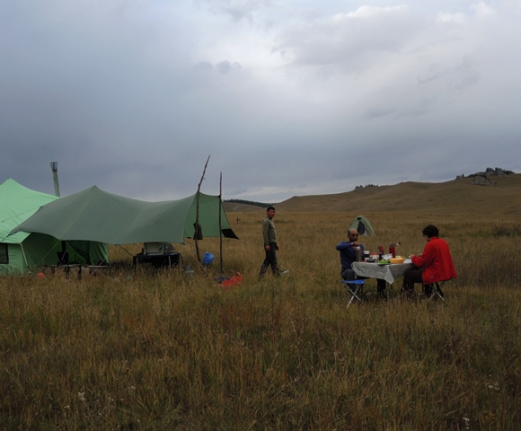 Camping in the grasslands of Mongolia, Horse riding tour camp of Stone Horse Expeditions & Travel