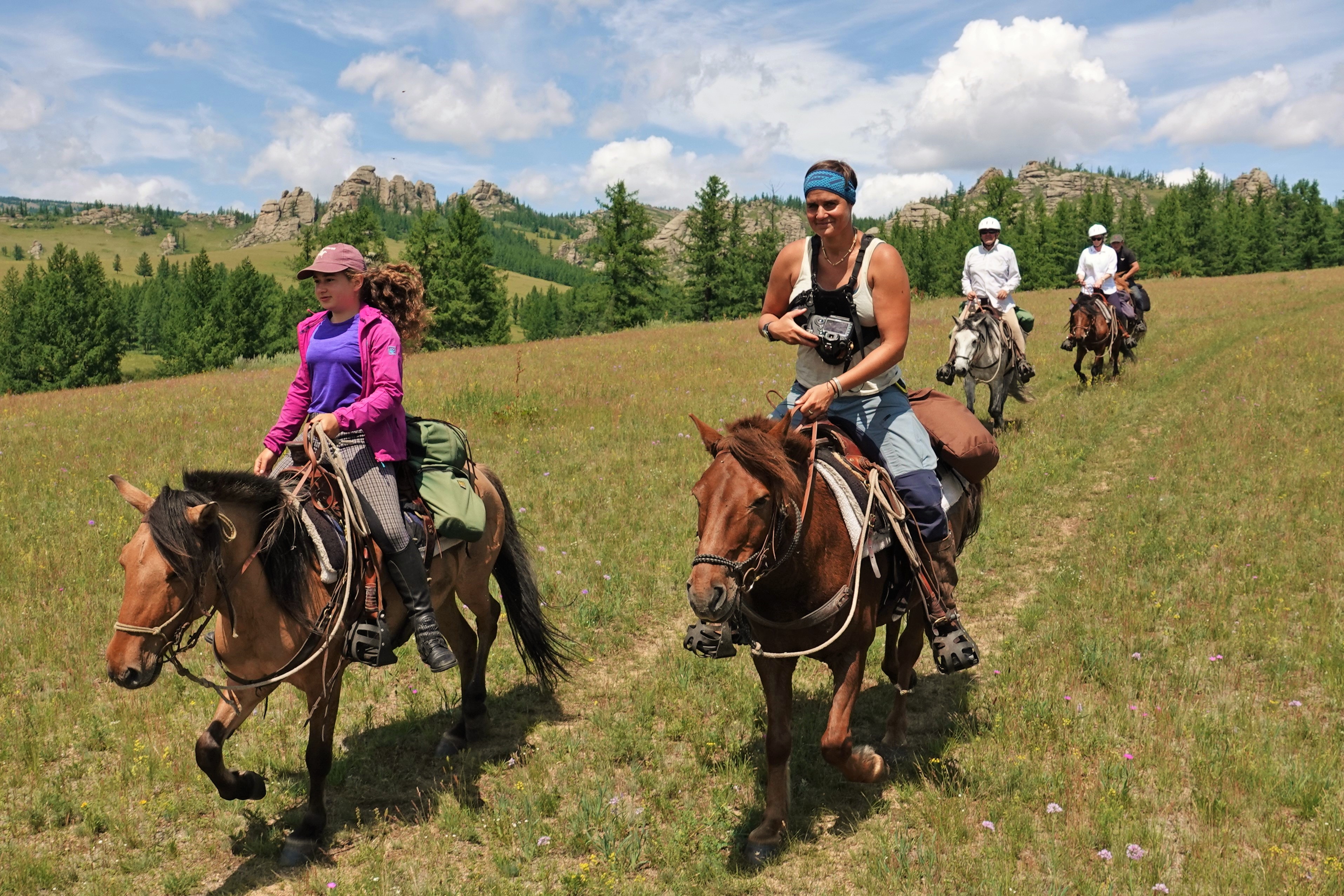 8 Good Reasons to choose Stone Horse Expeditions for riding vacations in Mongolia