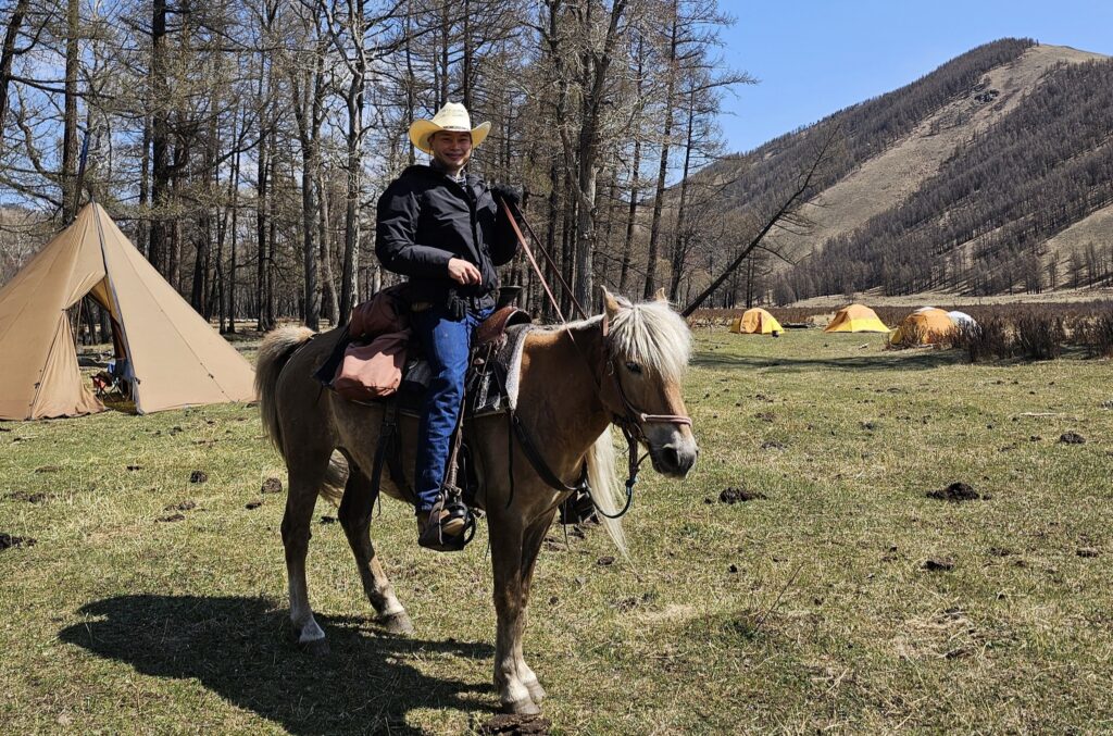 Mongolian Spring Horse Treks, Stone Horse Expeditions